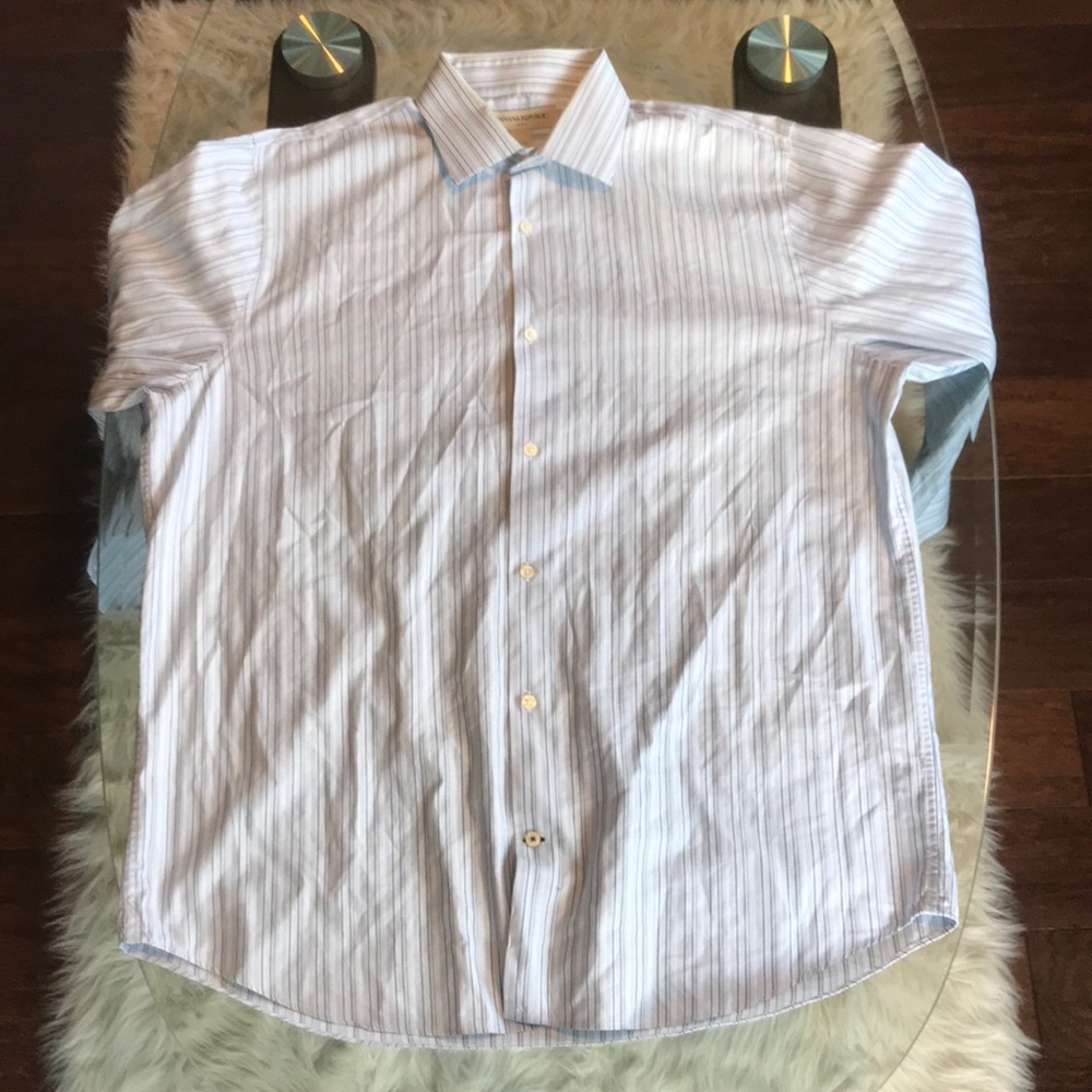 Banana Republic Men’s Long-Sleeve Button Down